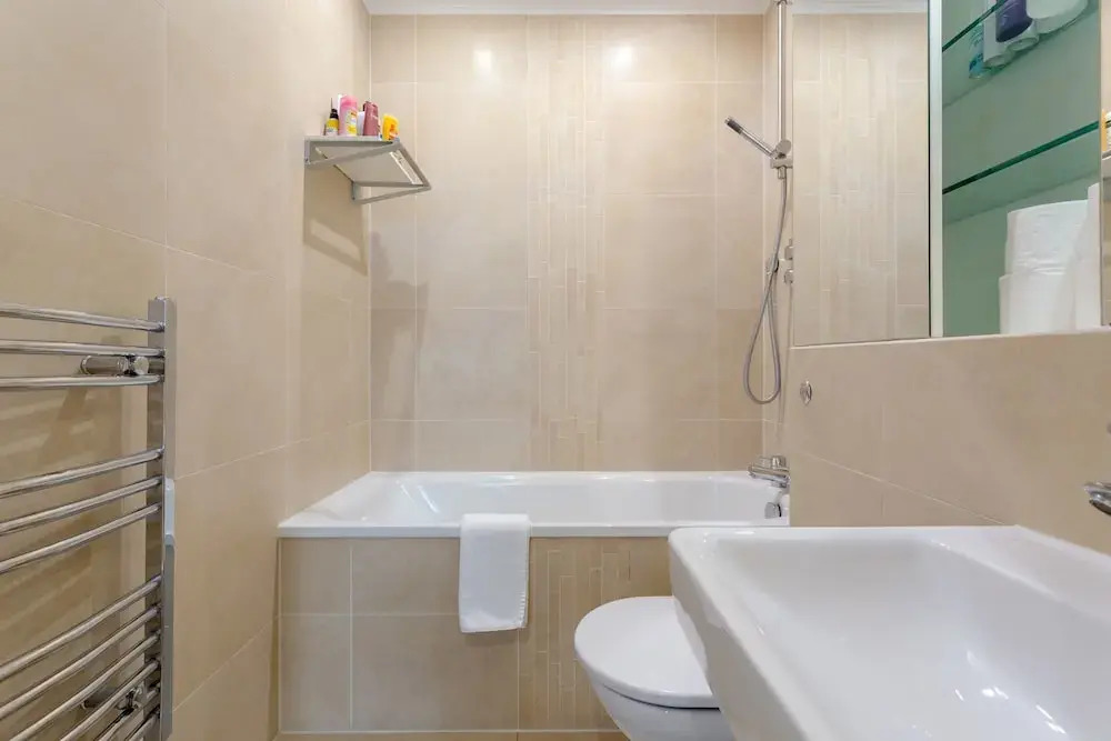 Modern 1 Bedroom Flat in Highbury