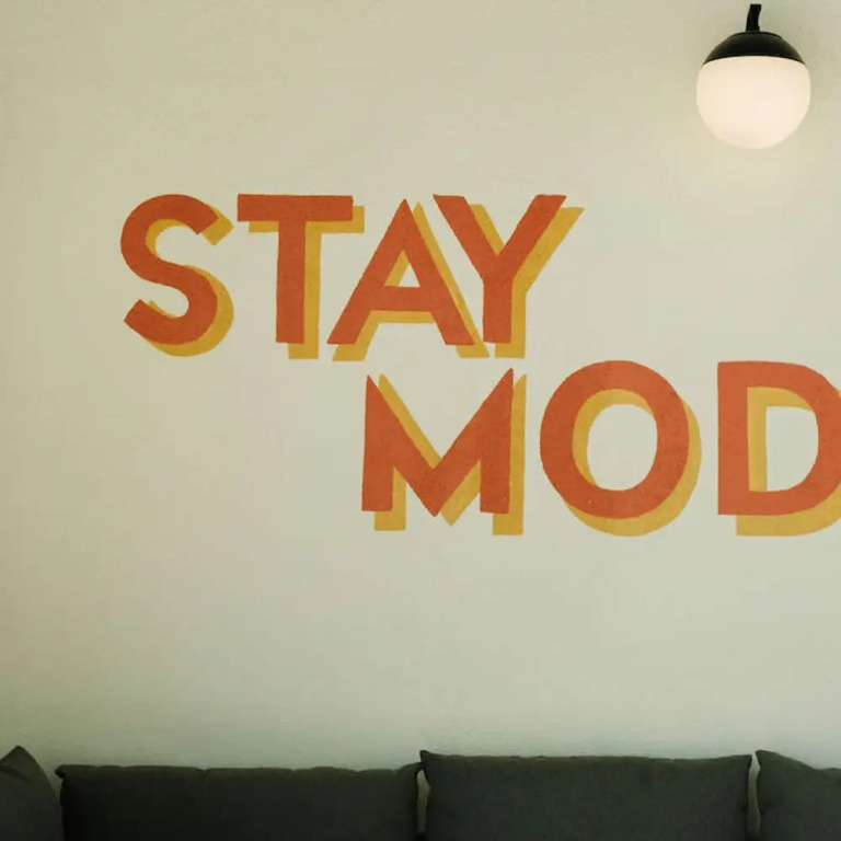 Mod Maya Hotel in Palm Springs