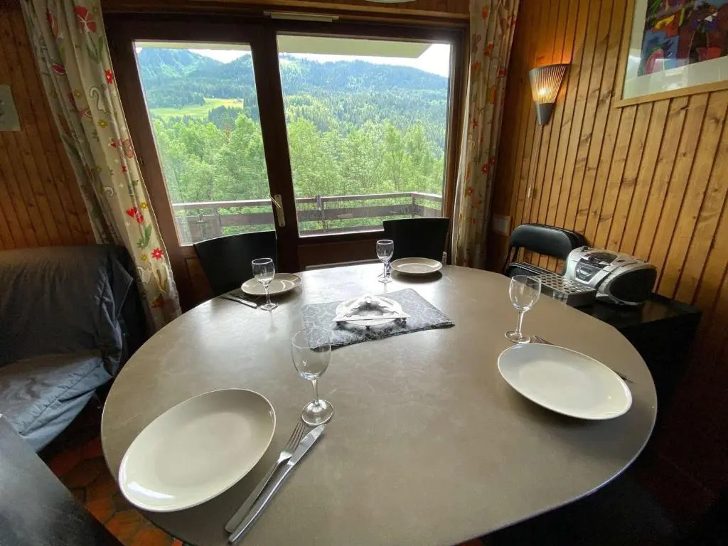 Appartement Le Grand-Bornand, 2 pièces, 5 personnes - FR-1-241-142