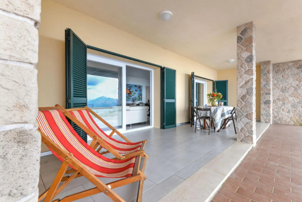 Casa delle Farfalle newly built in an oasis of peace with beautiful sea view-Casa Le Farfalle