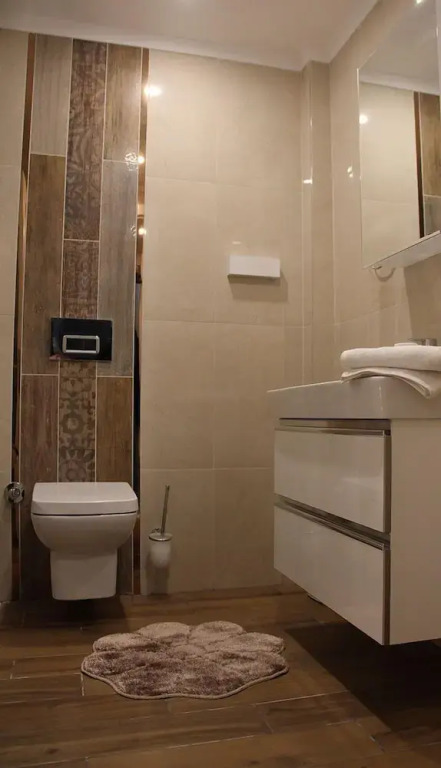Grand Life Residence