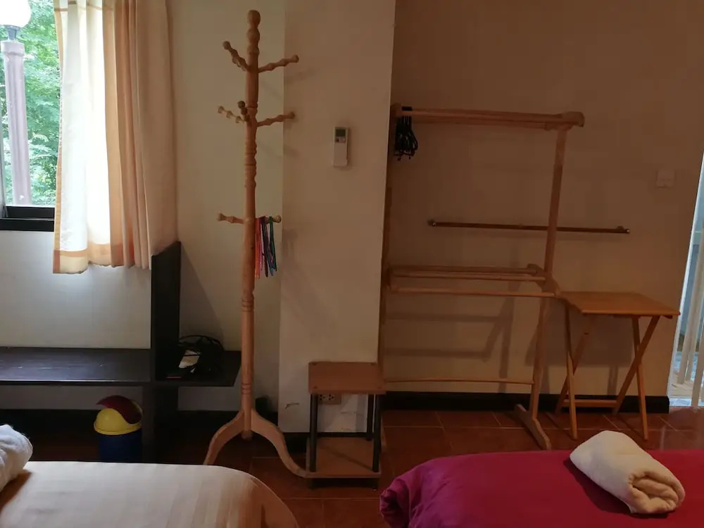 Frontier Homestel