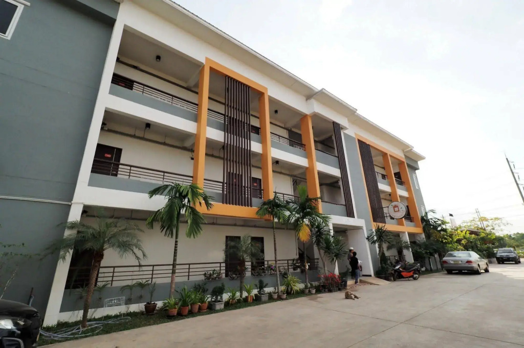 Ban Suan Dokmai