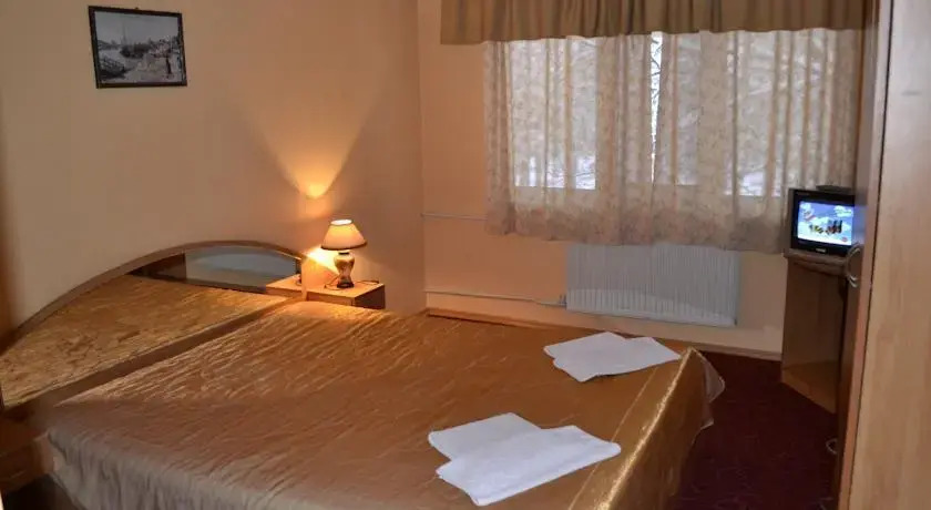 Druzhba Hotel