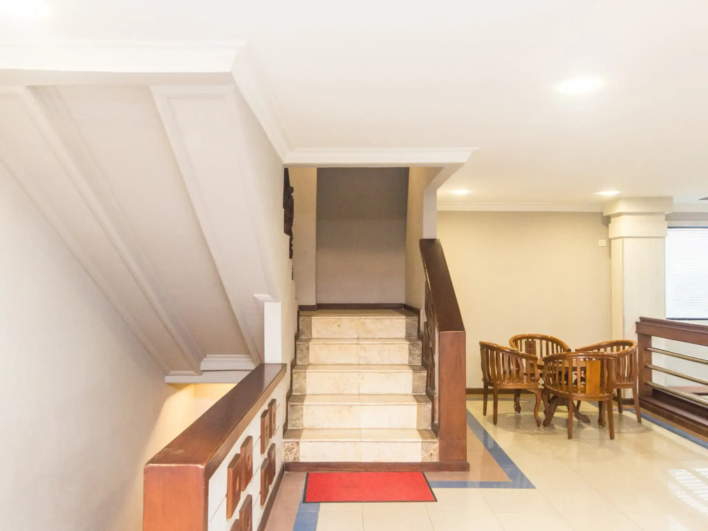 Kita Hotel