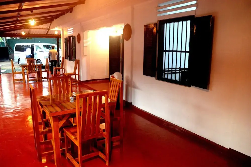 Muthu Villa