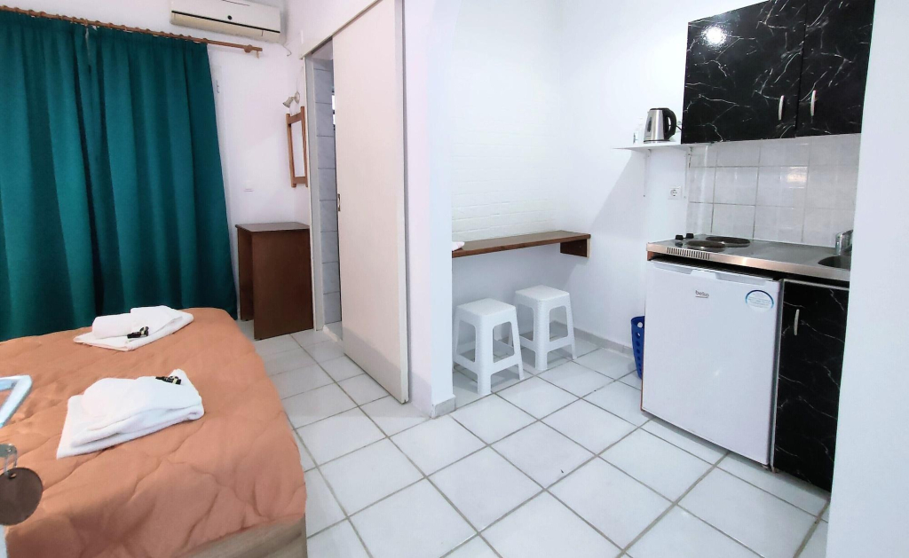 Eleni Apartments Sant George Beach