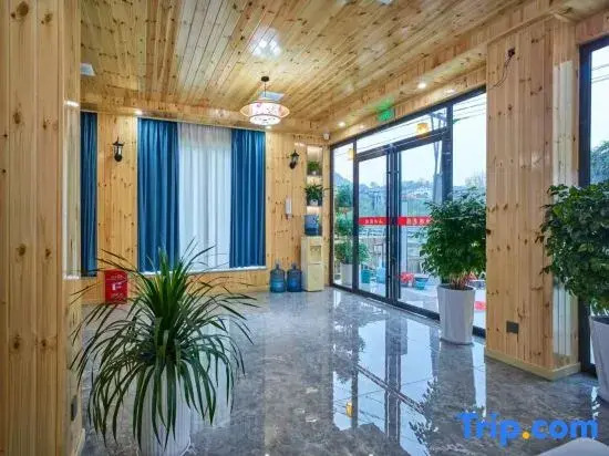 Tingchao Residence Homestay (Border Town Tea Cave Scenic Area Branch)