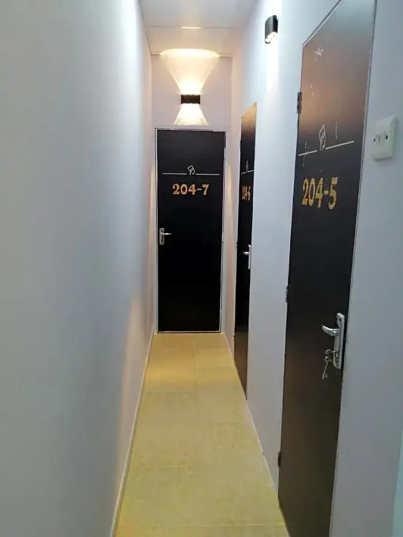 AlBarsha 1 Hostel by PHM