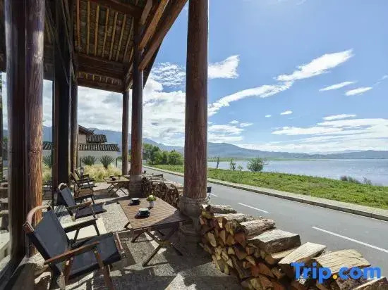 Lux* Tea Horse Road Lashi Lake