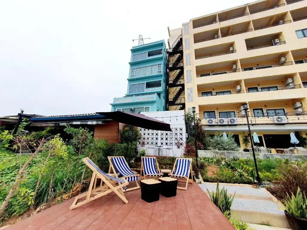 USABAI Riverside Boutique Hotel