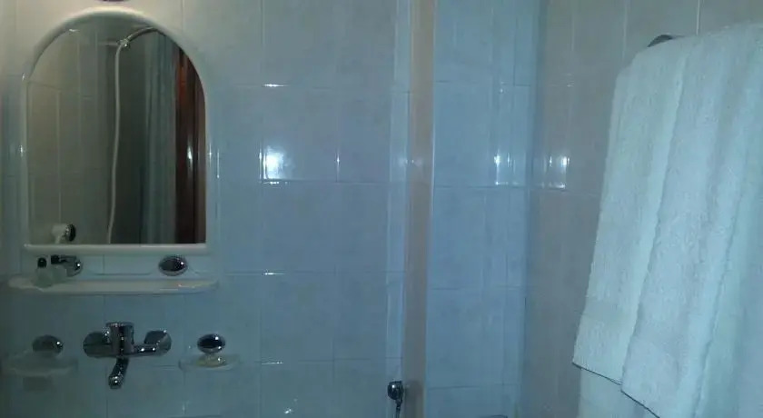 Nadia Guest House