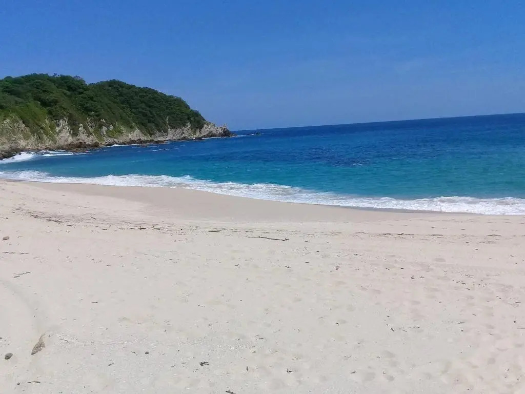 Double Bungalow With Partial Sea View, Full Kitchen