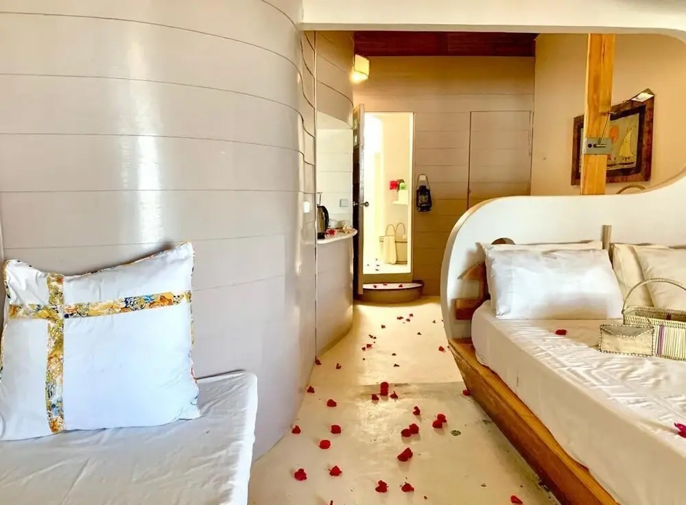 Casa na Praia Tofo- beach front hotel