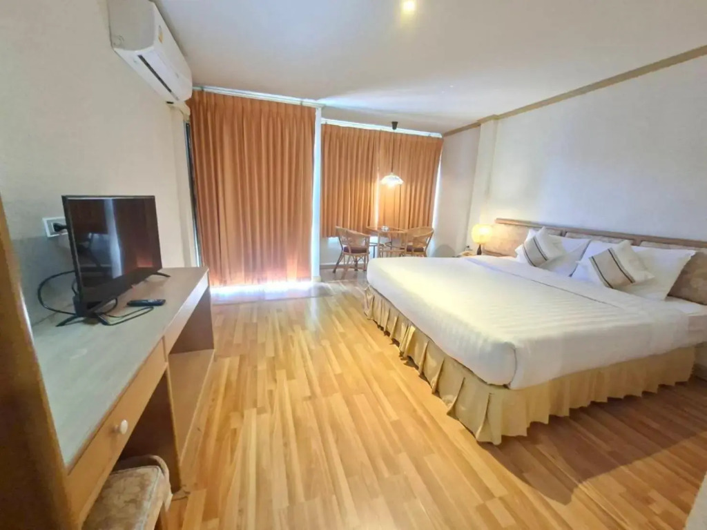 Takiab Beach Resort