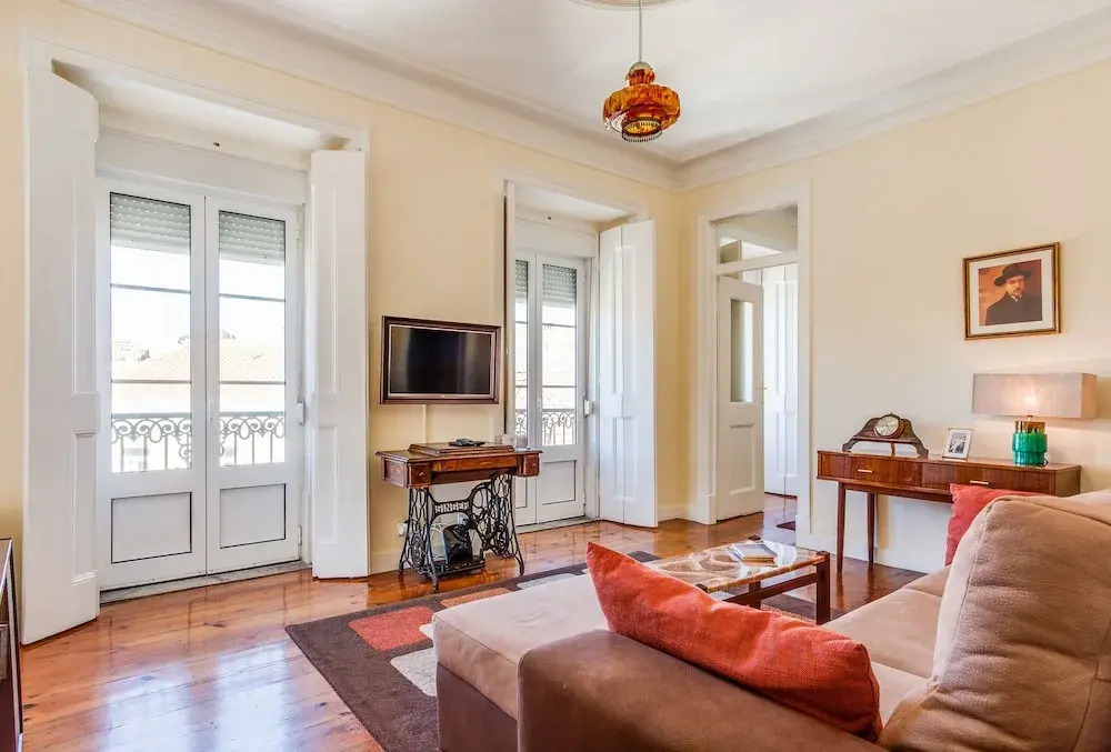 Fernando Pessoa Apartment Rentexperience