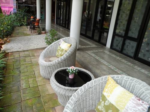 Baanpordee Guesthouse