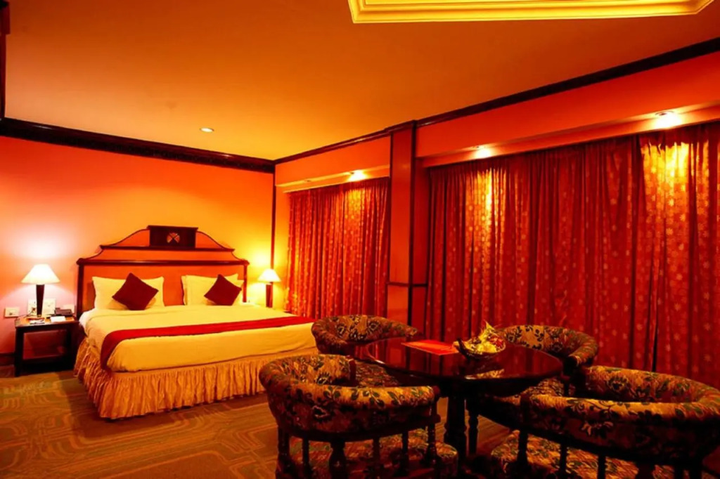 The Surya, Cochin