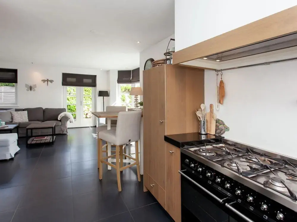 Rustic Holiday Home in Noordwijk near Dunes