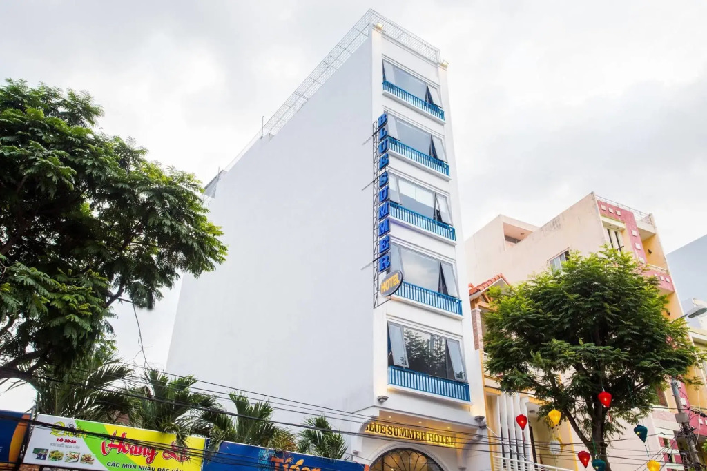 Blue Summer Hotel