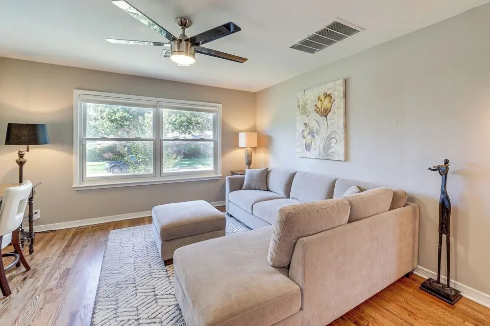 Pet-friendly Home w/ Yard: 8 Mi to Downtown Tulsa!