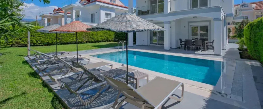 Villa Almira 2