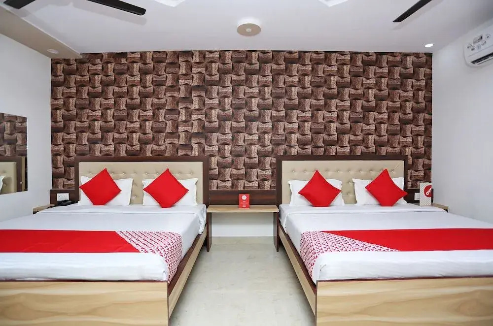 OYO 23071 Hotel Arman Palace & Banquet