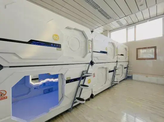 Tianyuan Space Capsule Hotel (Urumqi T1 Branch)