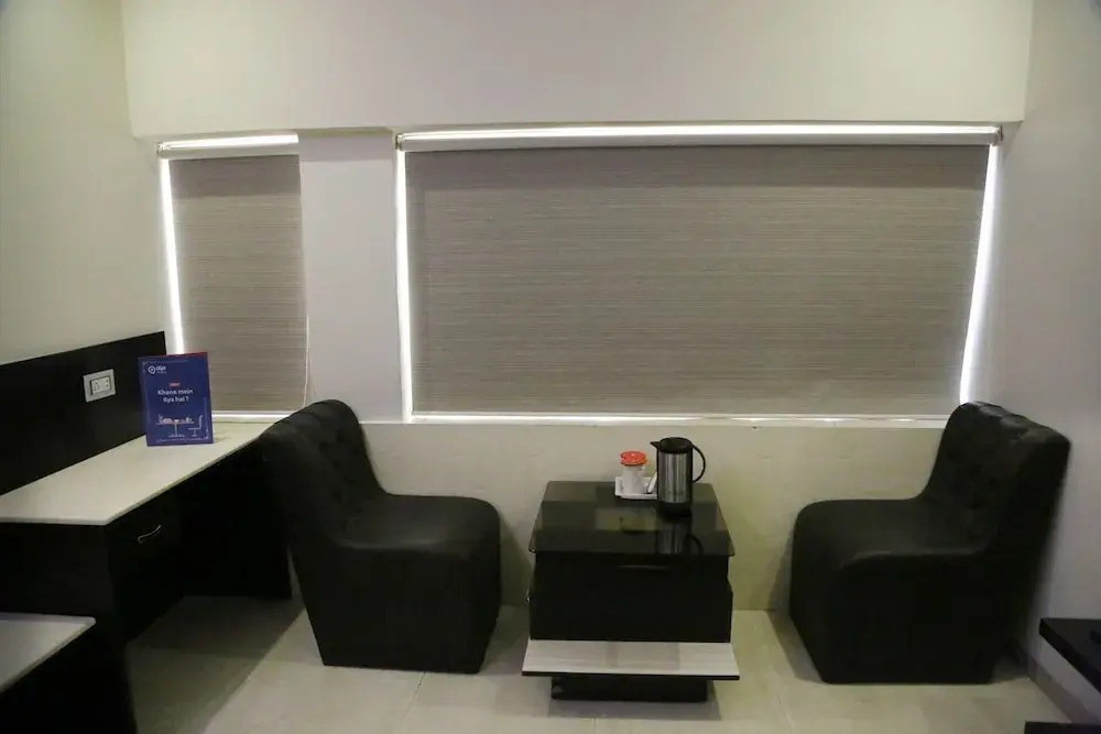 OYO 982 Hotel Royal Park
