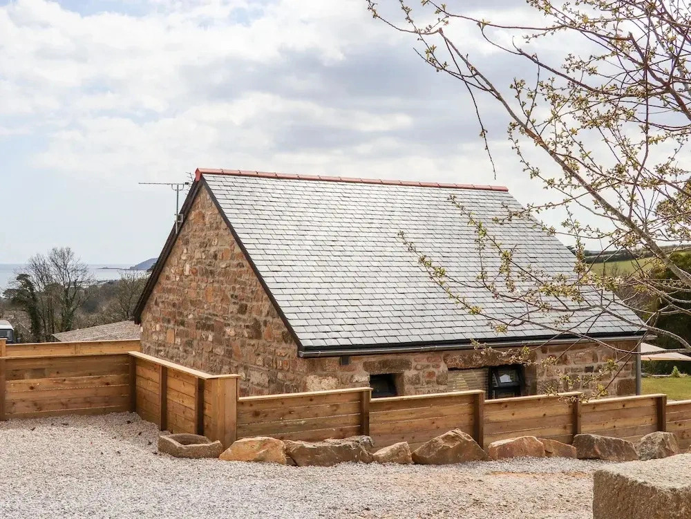 Apple Blossom Barn