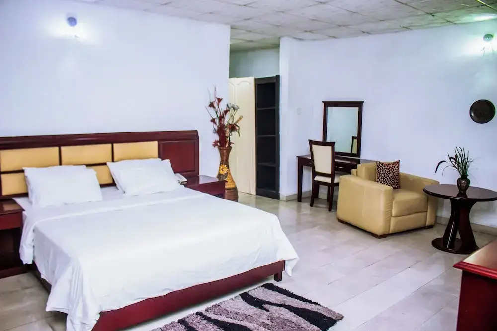 Goldstone Luxury Hotel