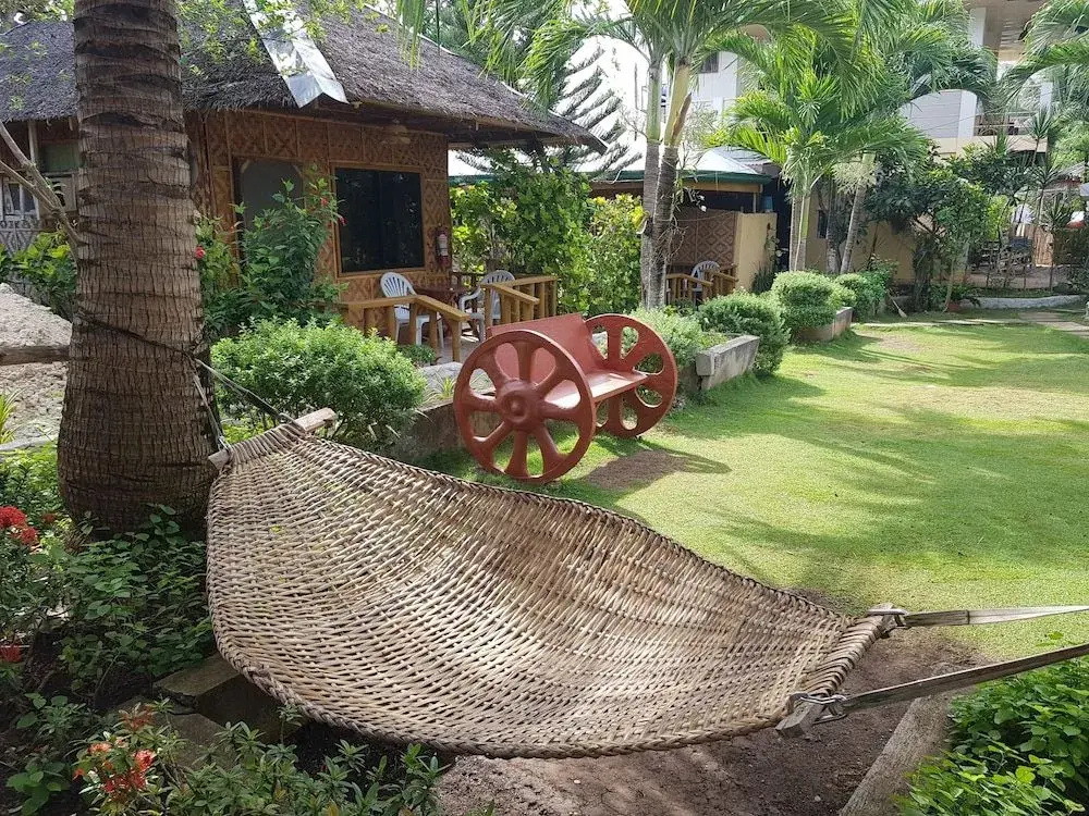 Alona Bamboo House