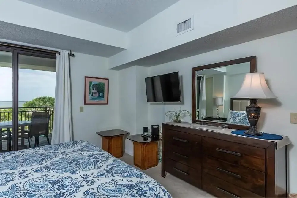 Shipwatch 308b by Wild Dunes, Oceanfront Condo With Resort Amenity Access