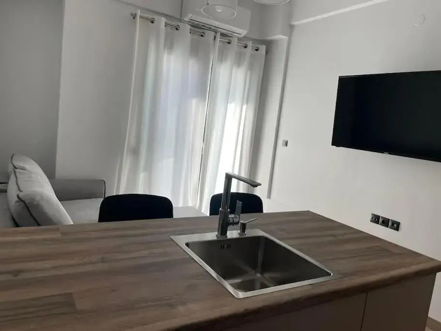 October Luxury Apartments Studio