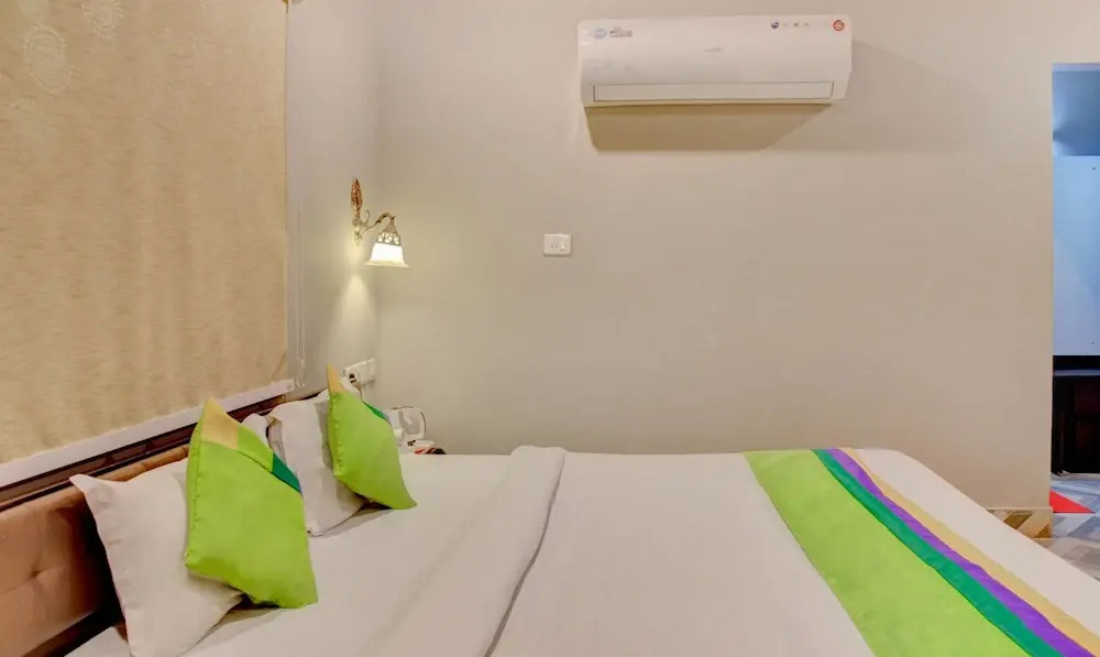 Treebo Trip GD Hotel