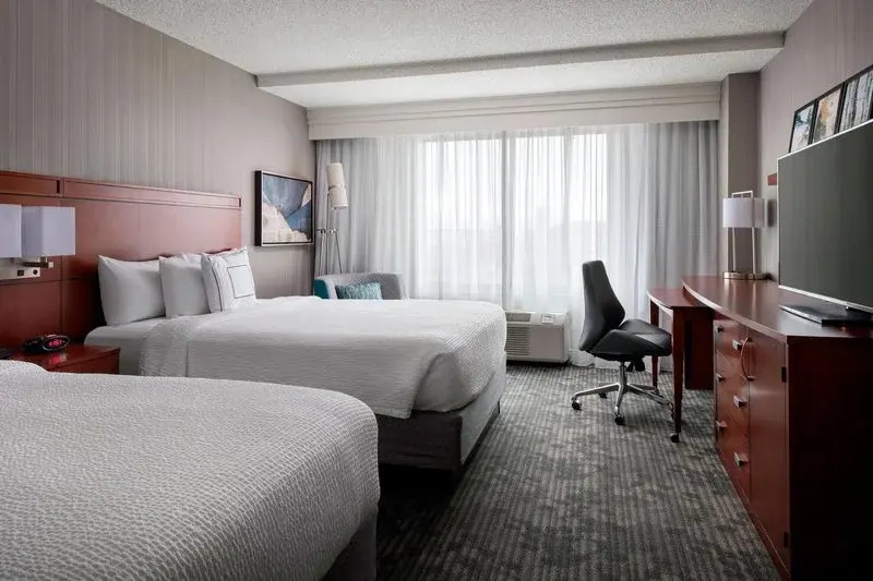 Courtyard by Marriott Denver Airport