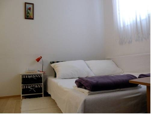 Apartment Amo