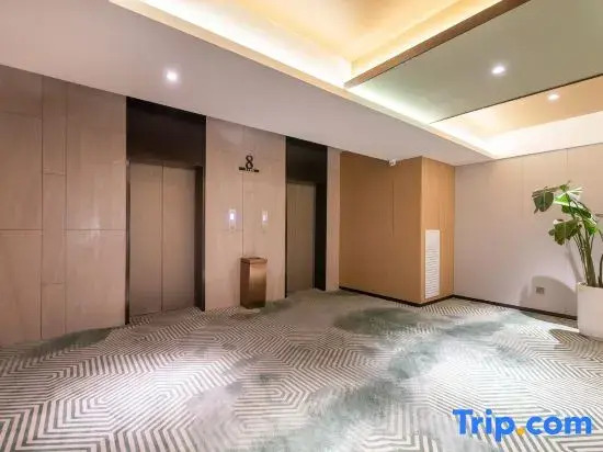 Bojian Hotel Zhengzhou (Guomao 360 Square, Provincial People's Hospital Metro Station)