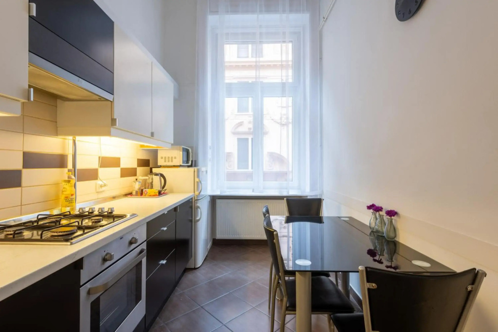 City Center Apartment