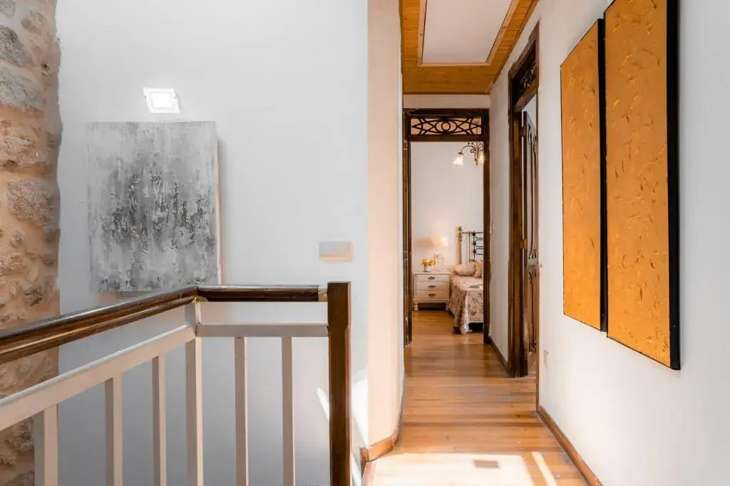 Casa dos Infantes by Mea Substantia