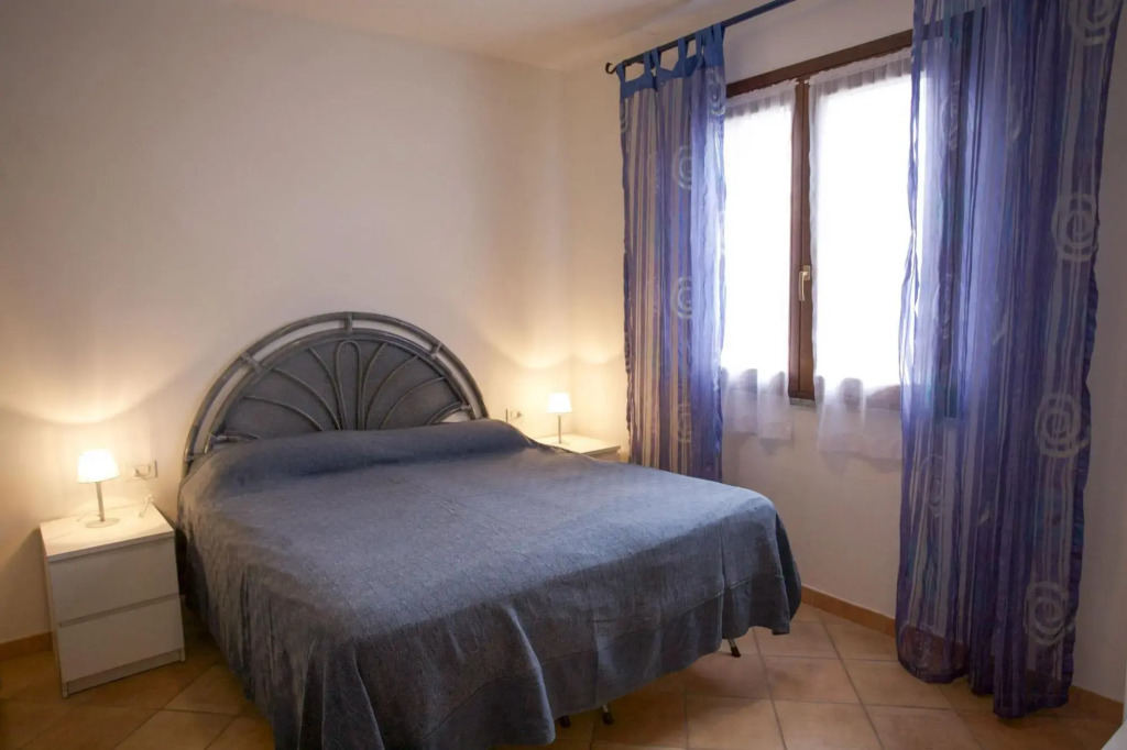 Ywo-room Bilo Sofi with terrace in the city center of Marina di Campo-BILO SOFI CON TERRAZZA