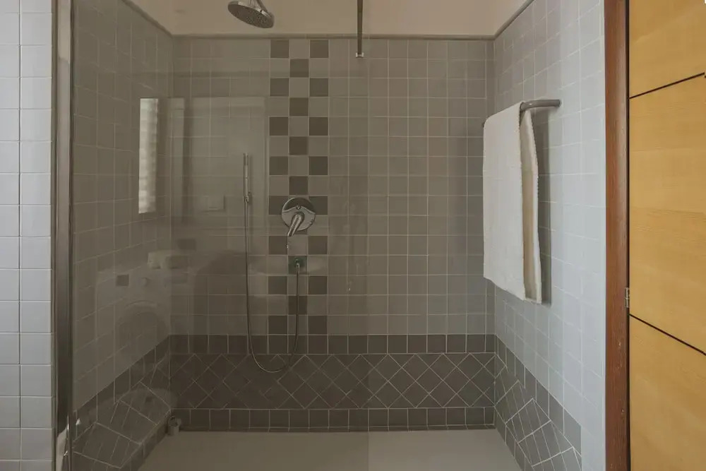 San Pietro Cozy And Quiet Three-room Apt
