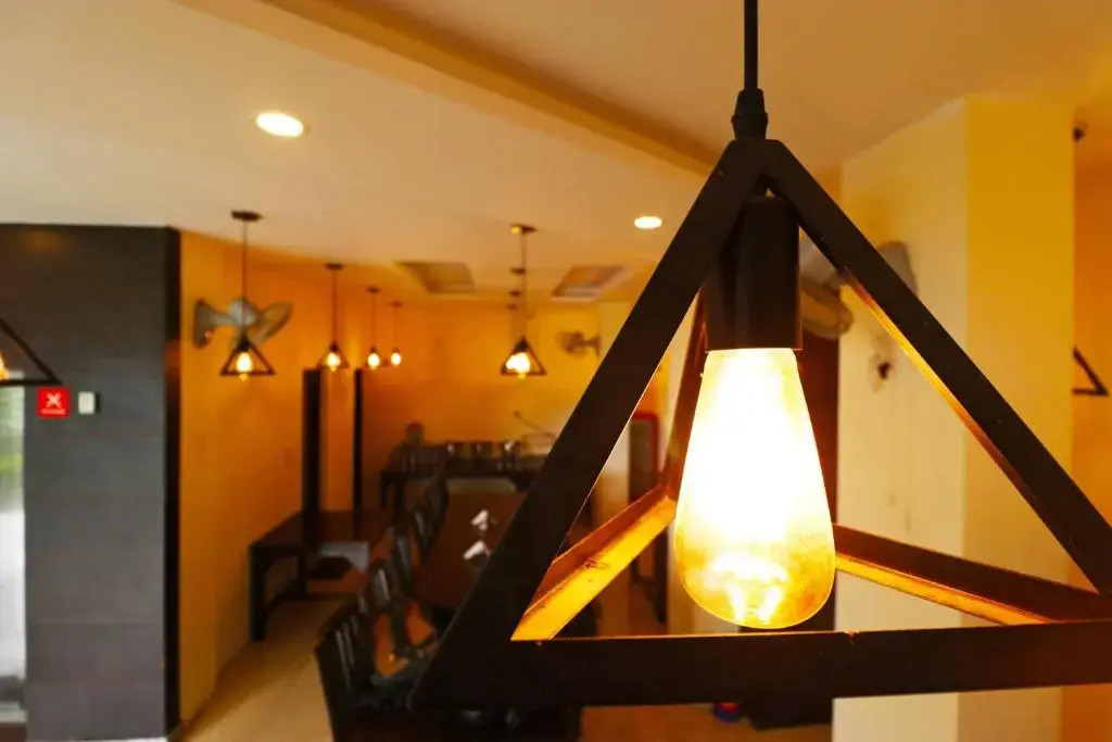 Hotel Mirage Residency