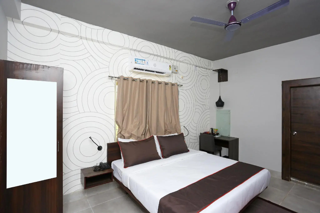 Super Townhouse Chandrasekharpur