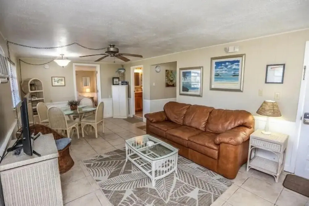 269 Driftwood Ln #3
