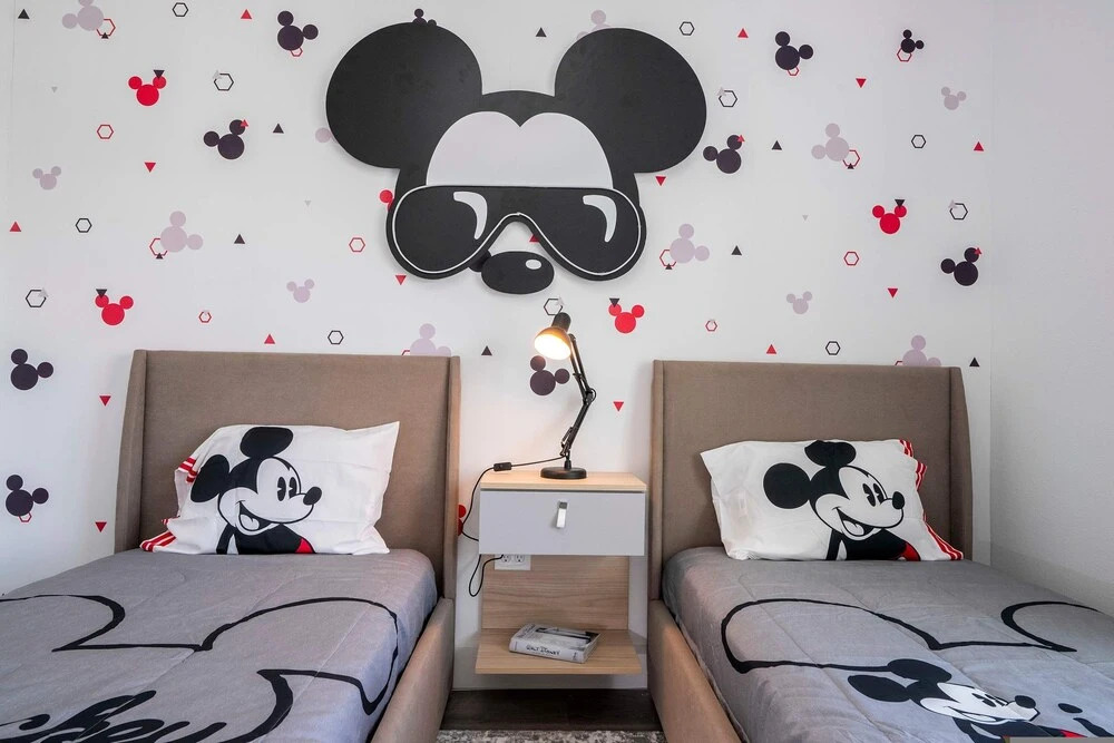 Family Friendly Home With Themed Rooms Pool