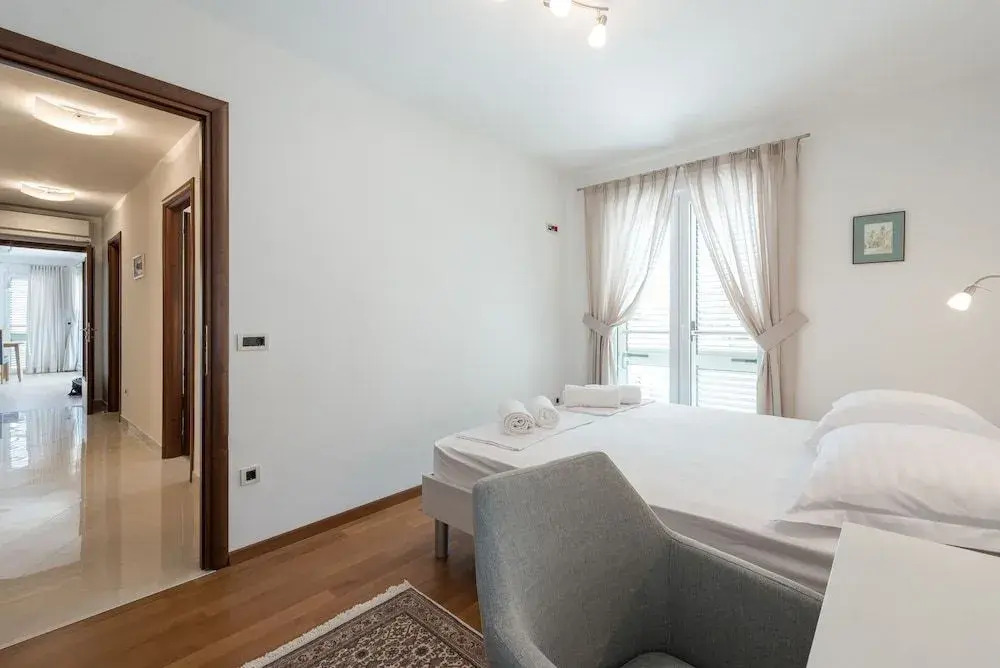 Apartment Maro Bayview