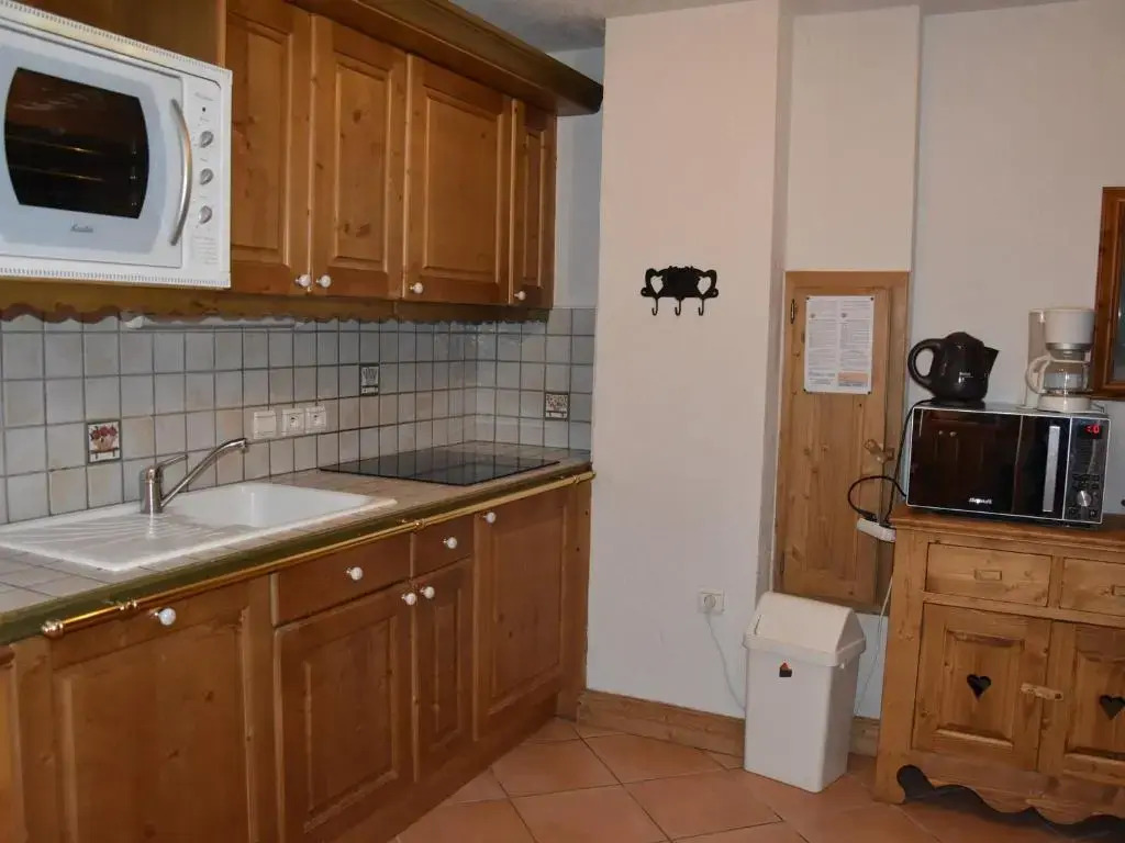 Appartement Pralognan-la-Vanoise, 3 pièces, 6 personnes - FR-1-464-85