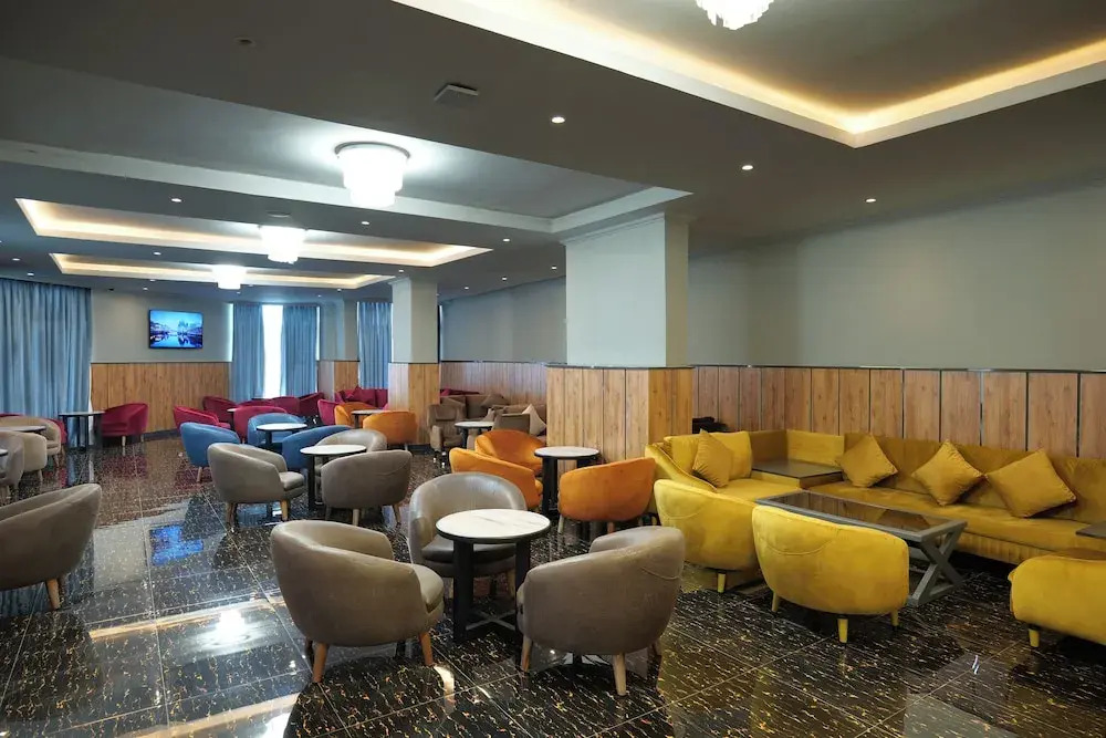 Crescent International Hotel