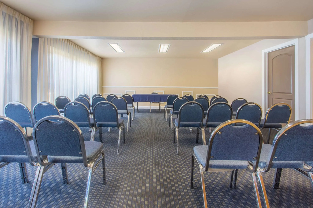 Days Inn by Wyndham Modesto